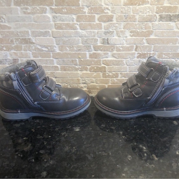 Toddler Dressy Boot - Picture 2 of 6